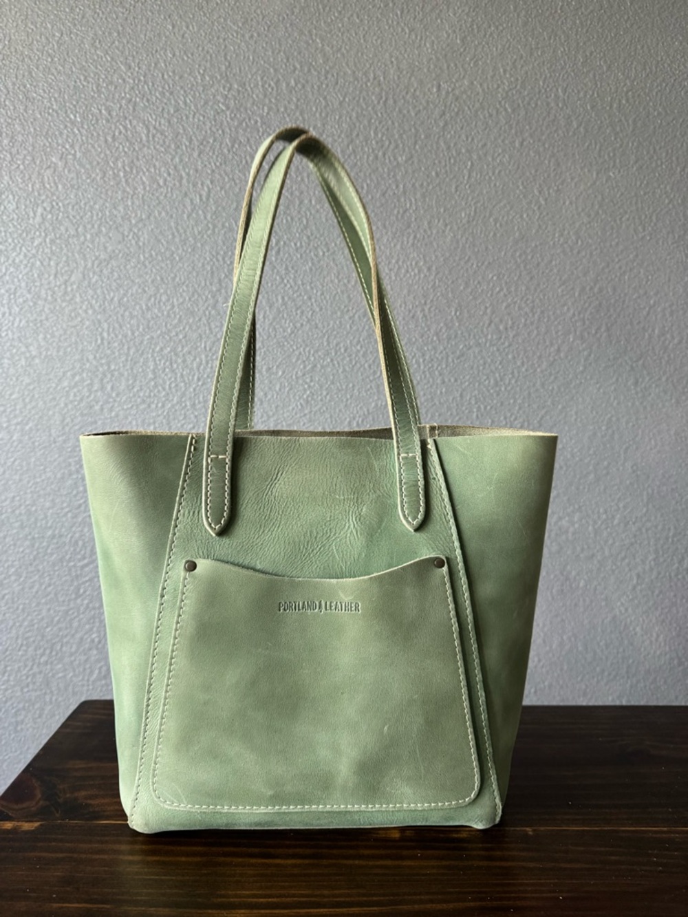 Portland Leather Large Cucumber Juliette Tote - Picture 2 of 9